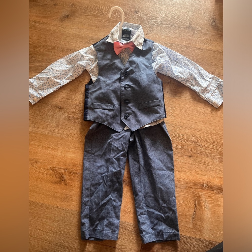 NWT 3T TODDLER SPRING SUIT SET